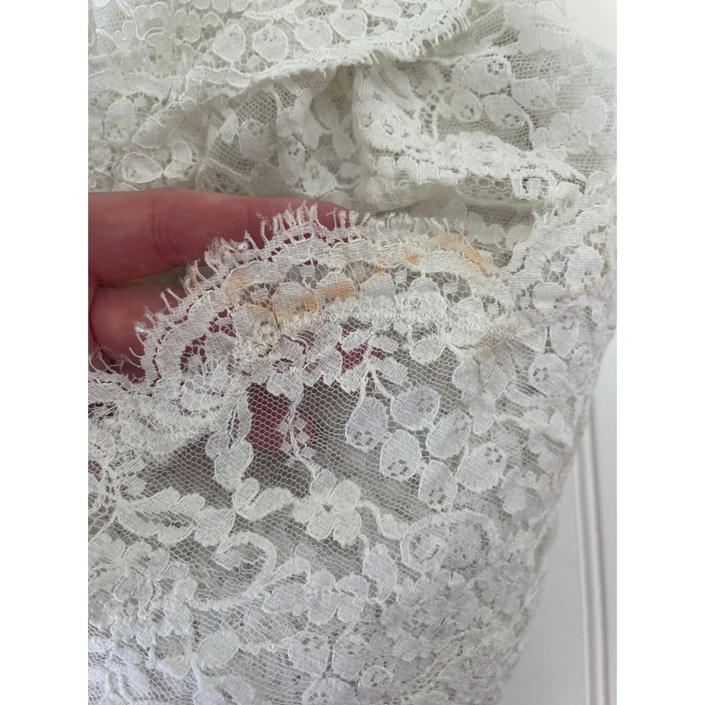 Vintage Lace Wedding Veil Full Length Ivory Floral Scalloped Edge Retro Bridal - Picture 8 of 9